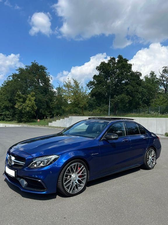 Blau Gebraucht 2018 Mercedes C63S AMG AMG Limousine | 55.000 € (Fairer Preis) - Bild 1/4