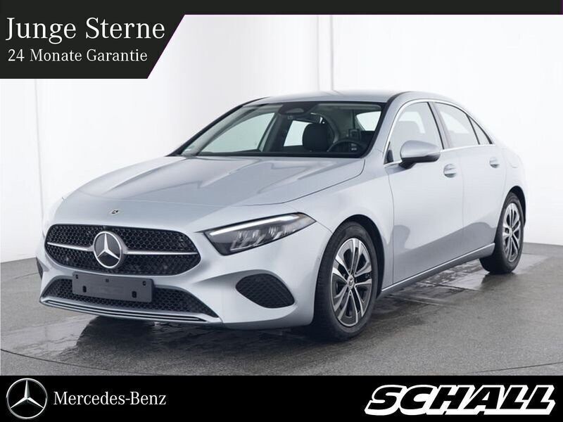 Silber Neu 2024 Mercedes A200 Progressive Limousine | 31.989 € (Fairer Preis) - Bild 1/4