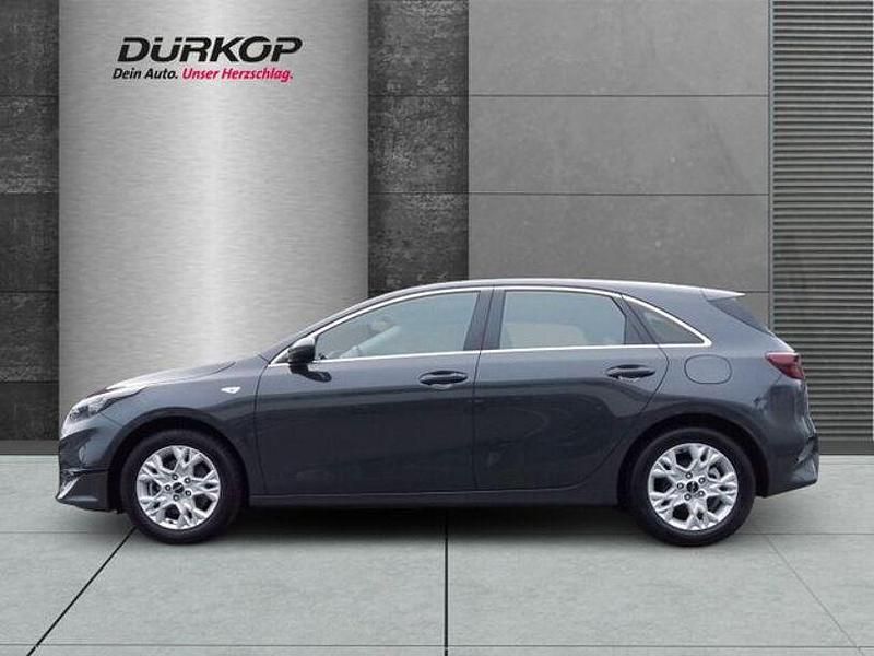 Gebraucht Kia Ceed Vision 101 PS (74 kW) 2025 (h8g) pentametal met. (metallic) Kleinwagen