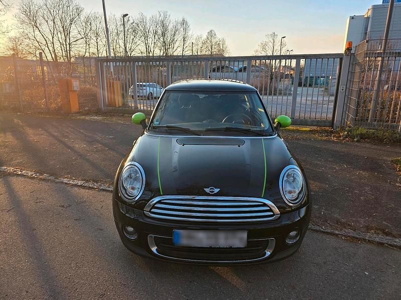 Gebraucht Mini Cooper 98 PS (72 kW) 2013 Schwarz Kleinwagen