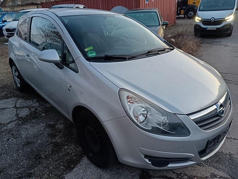 Gebraucht Opel Corsa Edition 69 PS (50 kW) 2010 Starsilber/silver iii Kleinwagen