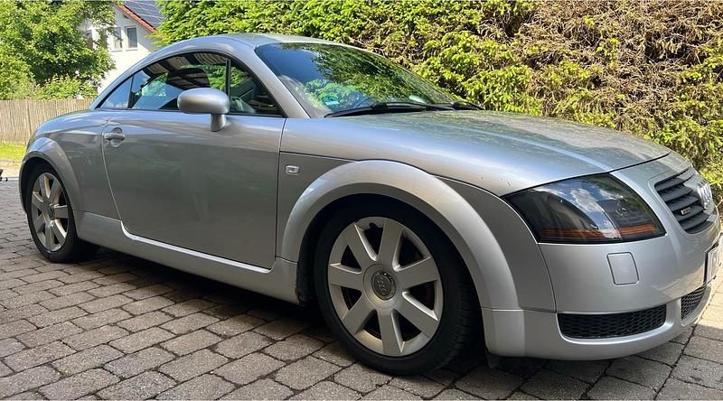 Silber Gebraucht 2000 Audi TT Coupé | 4.990 € (Guter Preis) - Bild 1/4