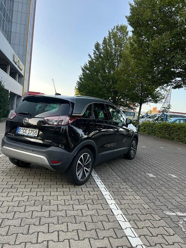 Gebraucht Opel Crossland X 110 PS (80 kW) 2017 Schwarz SUV