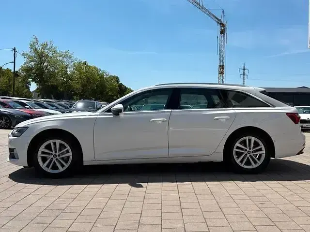 Gebraucht Audi A6 Sport 204 PS (150 kW) 2023 Weiß Limousine