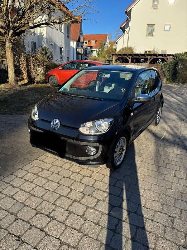Gebraucht VW up! high up! 75 PS (55 kW) 2012 Schwarz Kleinwagen
