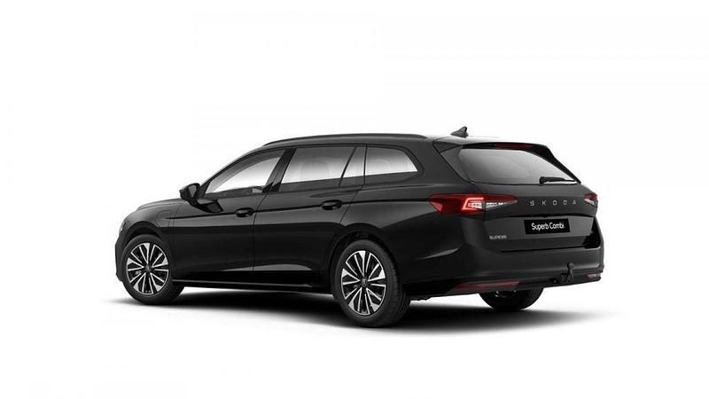 Neu Skoda Superb Selection 204 PS (150 kW) 2026 Schwarz Kombi