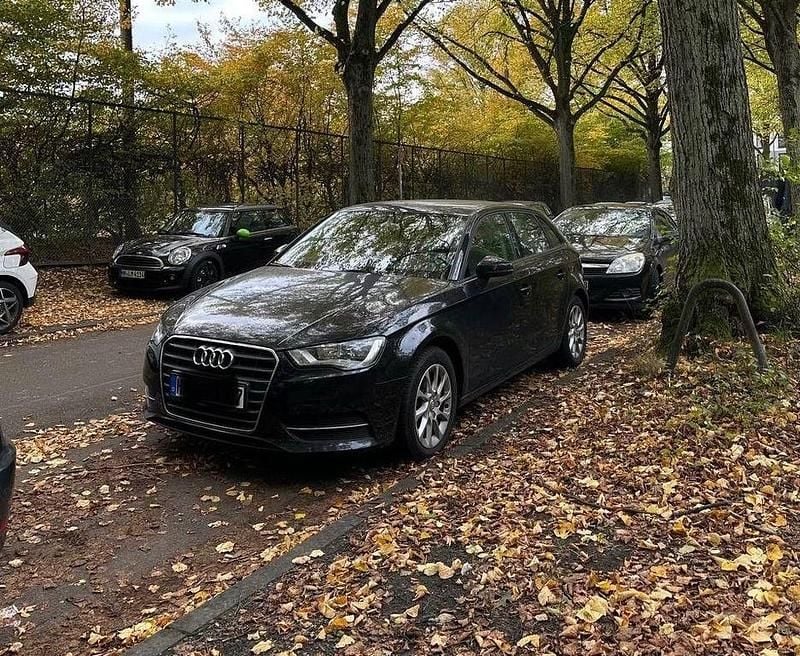 Gebraucht Audi A3 122 PS (89 kW) 2014 Schwarz Limousine