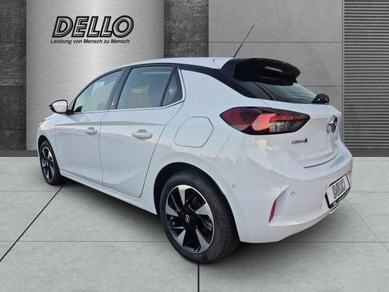 Second-hand Opel Corsa-e Elegance 100 kW (136 CP) 2024 Alb Hatchback