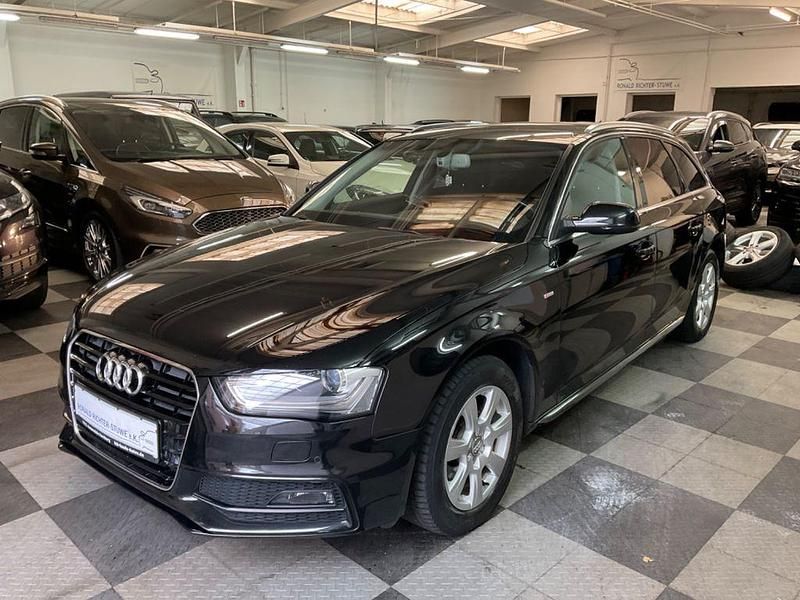 Schwarz Gebraucht 2015 Audi A4 Attraction Kombi | 9.350 € (Superpreis) - Bild 1/4