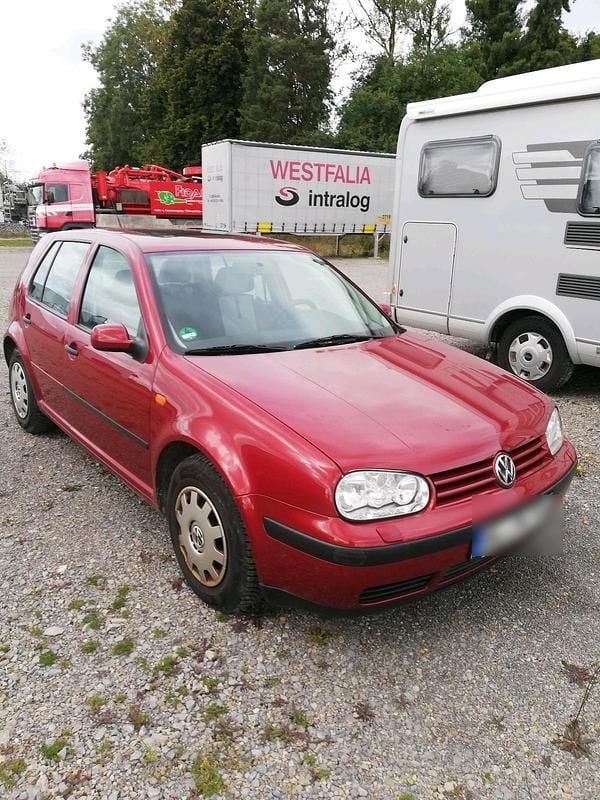 Rot Gebraucht 1998 VW Golf IV Limousine | 1.450 € (Etwas zu teuer) - Bild 1/3
