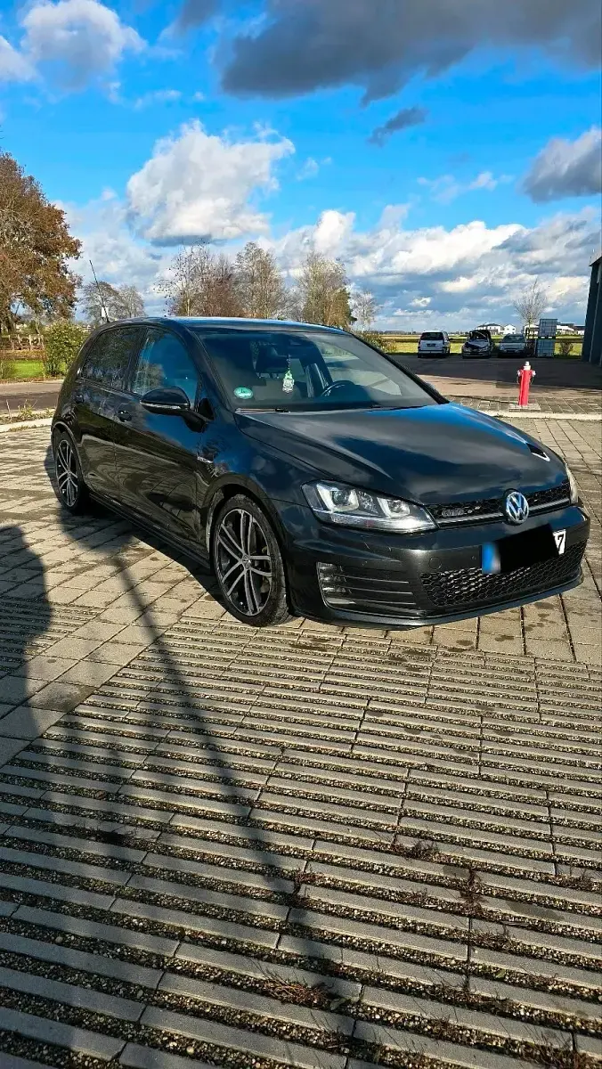 Gebraucht VW Golf GTD 184 PS (135 kW) 2015 Coupé