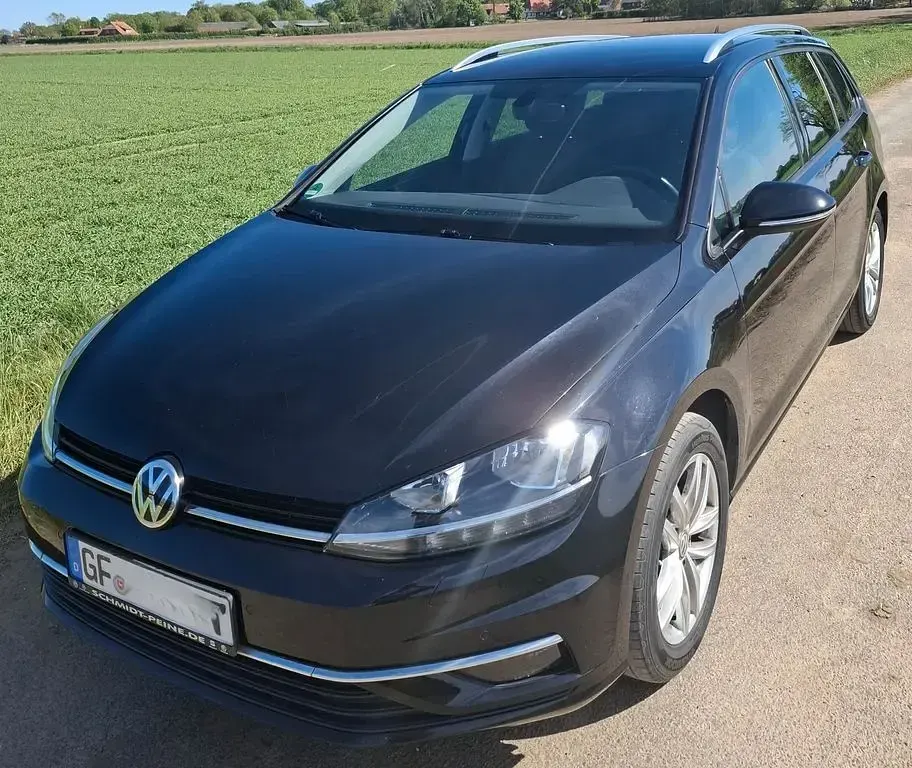 Gebraucht VW Golf VII Sound 116 PS (85 kW) 2017 Schwarz Kombi