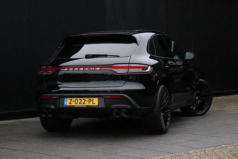 Gebraucht Porsche Macan 266 PS (195 kW) 2022 Schwarz SUV