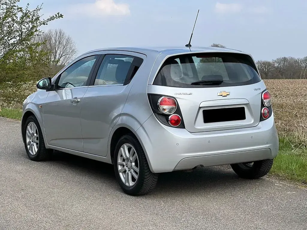 Gebraucht Chevrolet Aveo LTZ 116 PS (85 kW) 2012 Grau Limousine