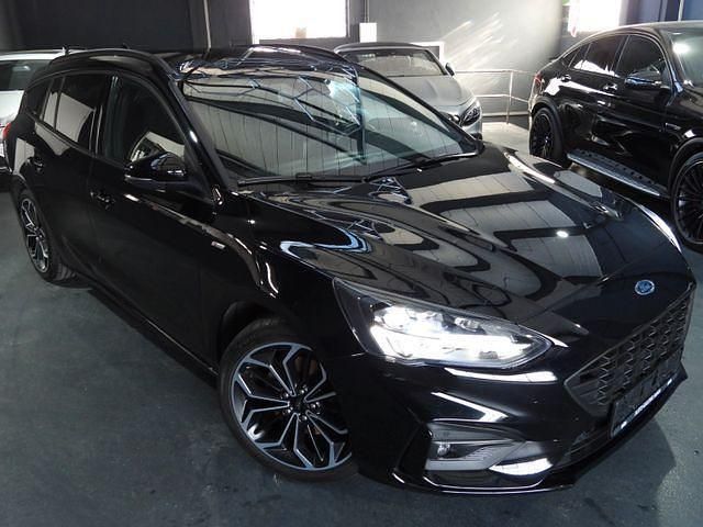 Gebraucht Ford Focus ST-Line 125 PS (91 kW) 2018 Schwarz Kombi