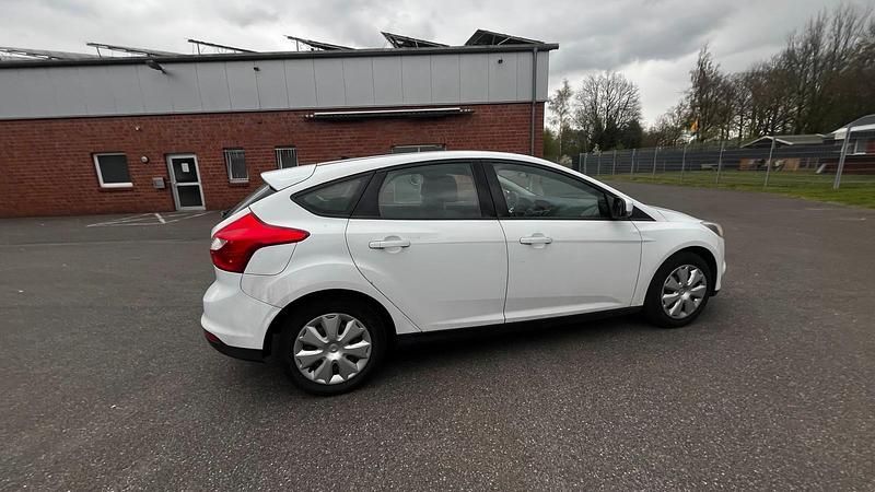 Second-hand Ford Focus 2013 Alb Hatchback