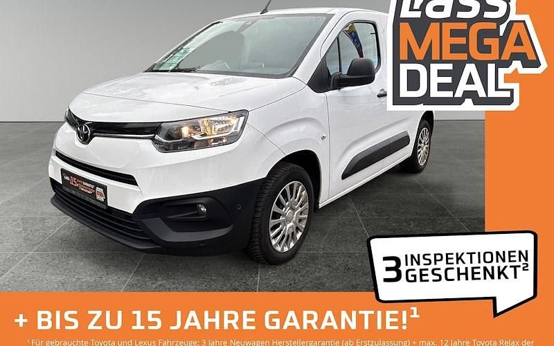 Weiß Gebraucht 2021 Toyota Proace City City Van | 11.980 € (Superpreis) - Bild 1/4