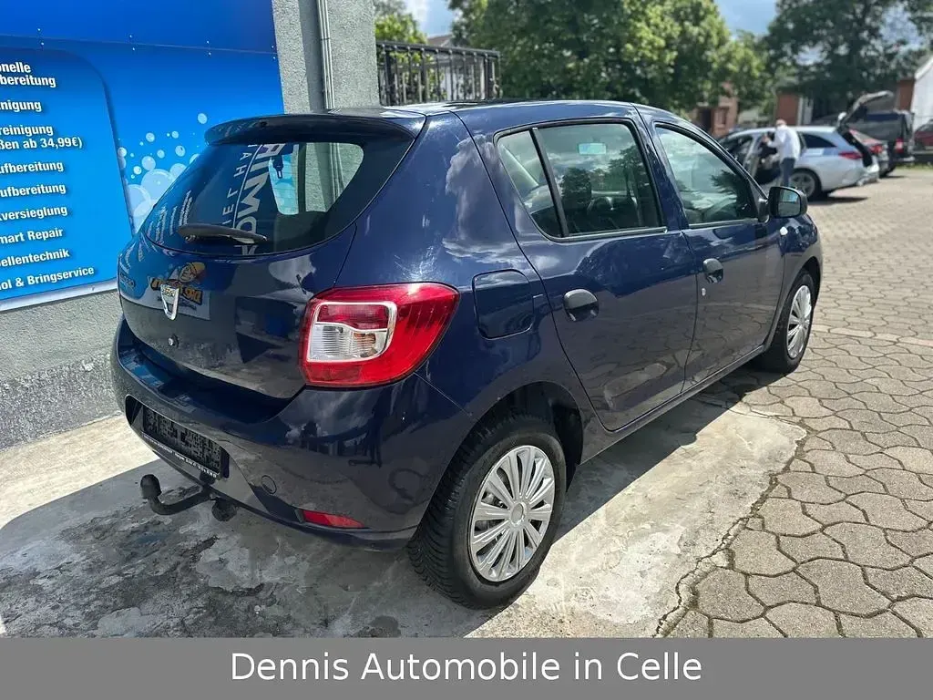 Gebraucht Dacia Sandero 75 PS (55 kW) 2014 Blau Limousine