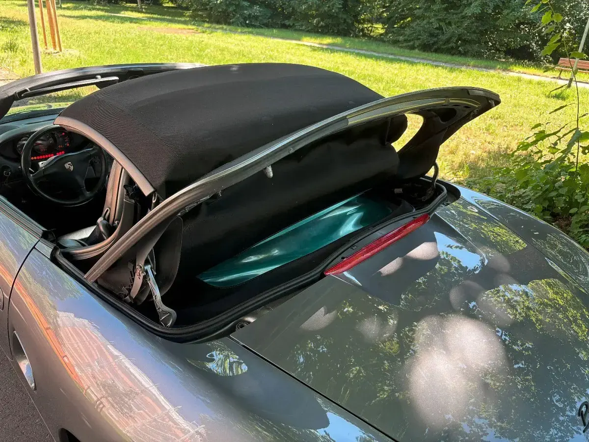 Gebraucht Porsche 986 Boxster 220 PS (161 kW) 2002 Grau Cabrio