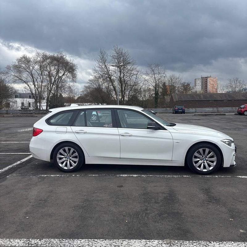 Gebraucht BMW 316 85 PS (62 kW) 2013 Weiß Kombi