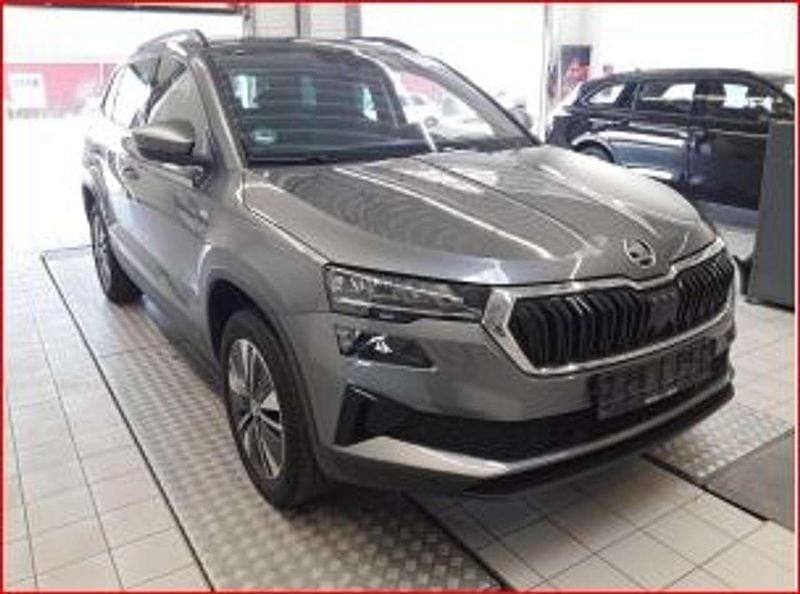 Graphitegrau Gebraucht 2022 Skoda Karoq Tour SUV | 23.980 € (Guter Preis) - Bild 1/2