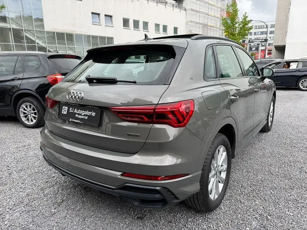 Gebraucht Audi Q3 S-Line 190 PS (139 kW) 2019 Grau SUV