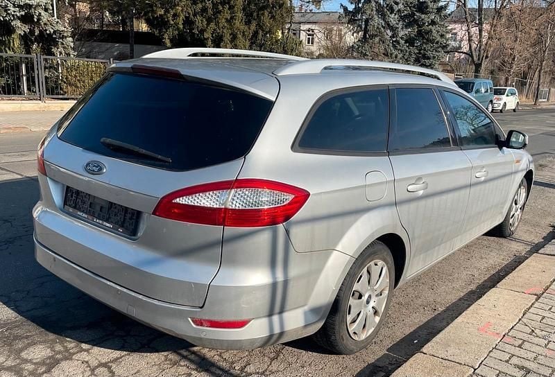 Gebraucht Ford Mondeo 125 PS (91 kW) 2008 Grau Kombi