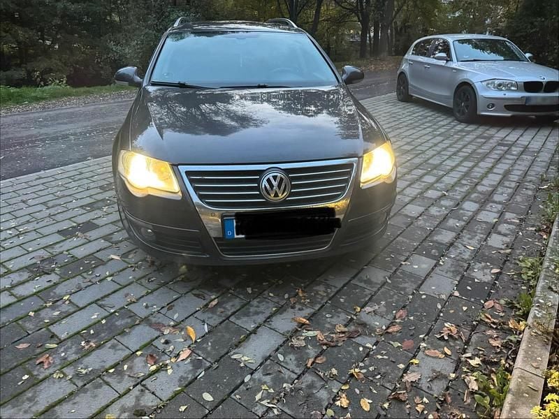 Gebraucht VW Passat 170 PS (125 kW) 2008 Braun Kombi