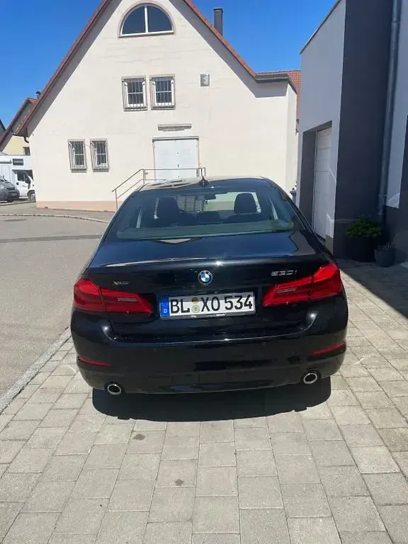 Gebraucht BMW 530 252 PS (185 kW) 2018 Schwarz Limousine