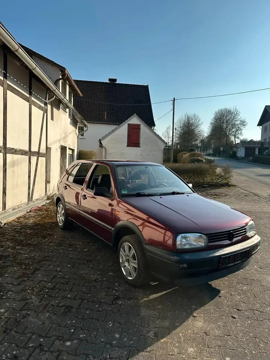 Brugt VW Golf III 75 HK (55 kW) 1994 Rød Hatchback