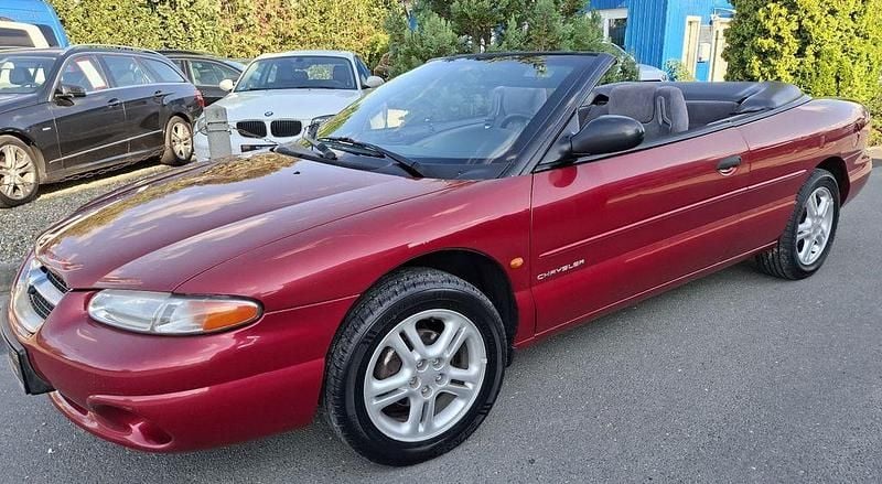 Gebraucht Chrysler Stratus 131 PS (96 kW) 1997 Rot Cabrio