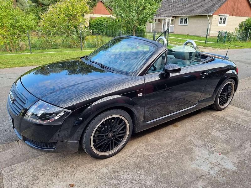 Gebraucht Audi TT Roadster 150 PS (110 kW) 2001 Schwarz Cabrio