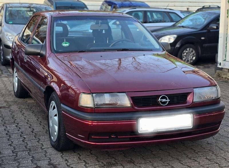 Gebraucht Opel Vectra 90 PS (66 kW) 1993 Rot Limousine
