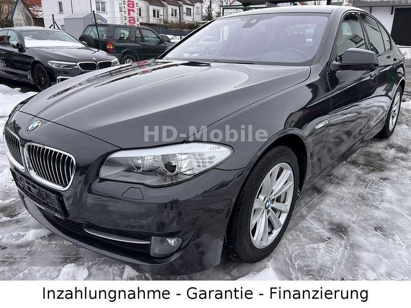 Grau Gebraucht 2013 BMW 520 Comfort Edition Limousine | 8.950 € (Guter Preis) - Bild 1/4