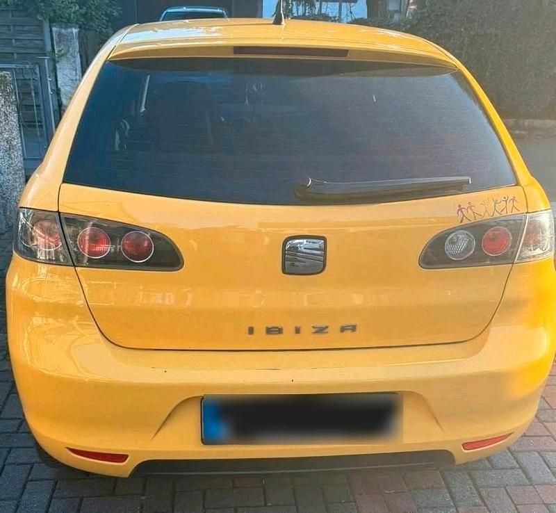 Gebraucht Seat Ibiza 63 PS (46 kW) 2007 Gelb Kleinwagen
