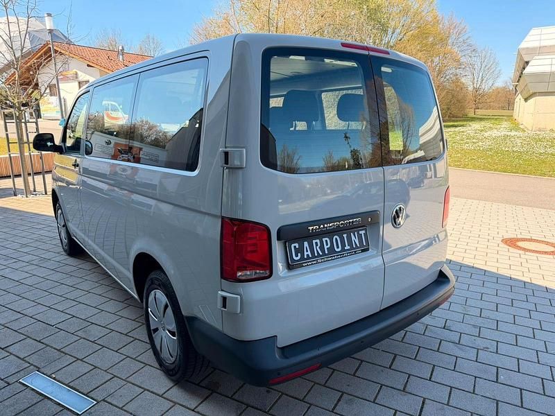 Gebraucht VW Transporter 110 PS (80 kW) 2022 Grau Van