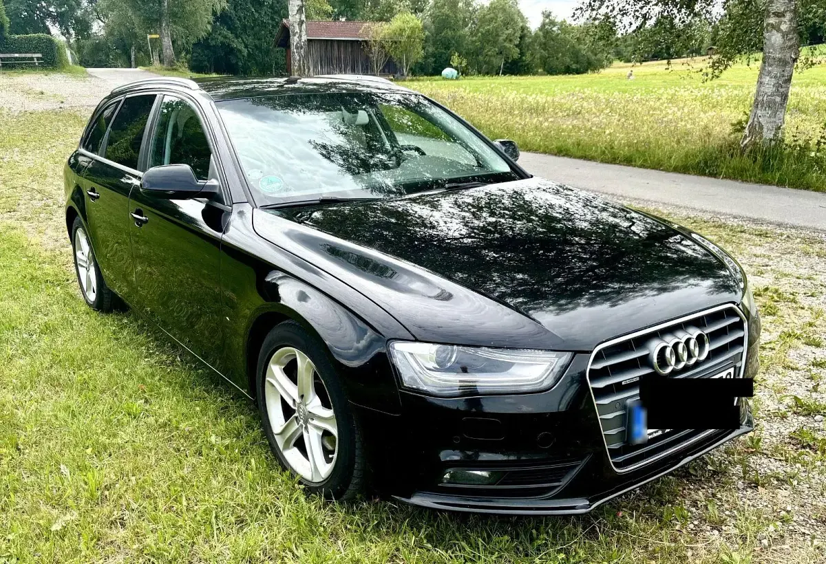Gebraucht Audi A4 Sport 190 PS (139 kW) 2015 Schwarz Limousine