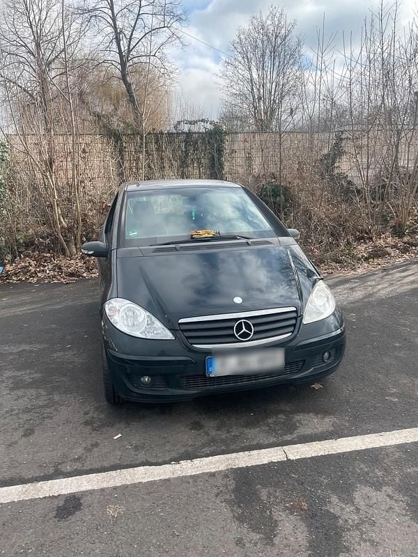 Schwarz Gebraucht 2005 Mercedes A150 Kleinwagen | 2.000 € (Etwas zu teuer) - Bild 1/4
