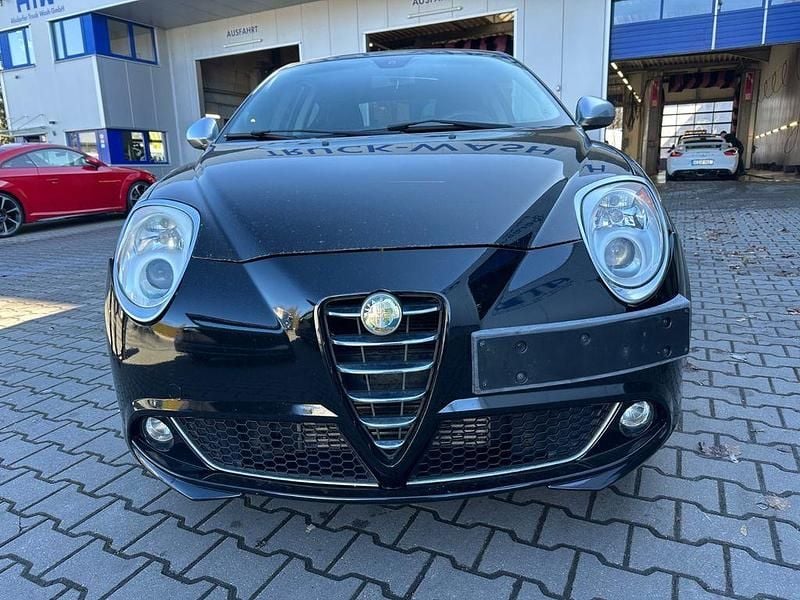 Gebraucht Alfa Romeo MiTo Turismo 95 PS (69 kW) 2011 Schwarz Kleinwagen