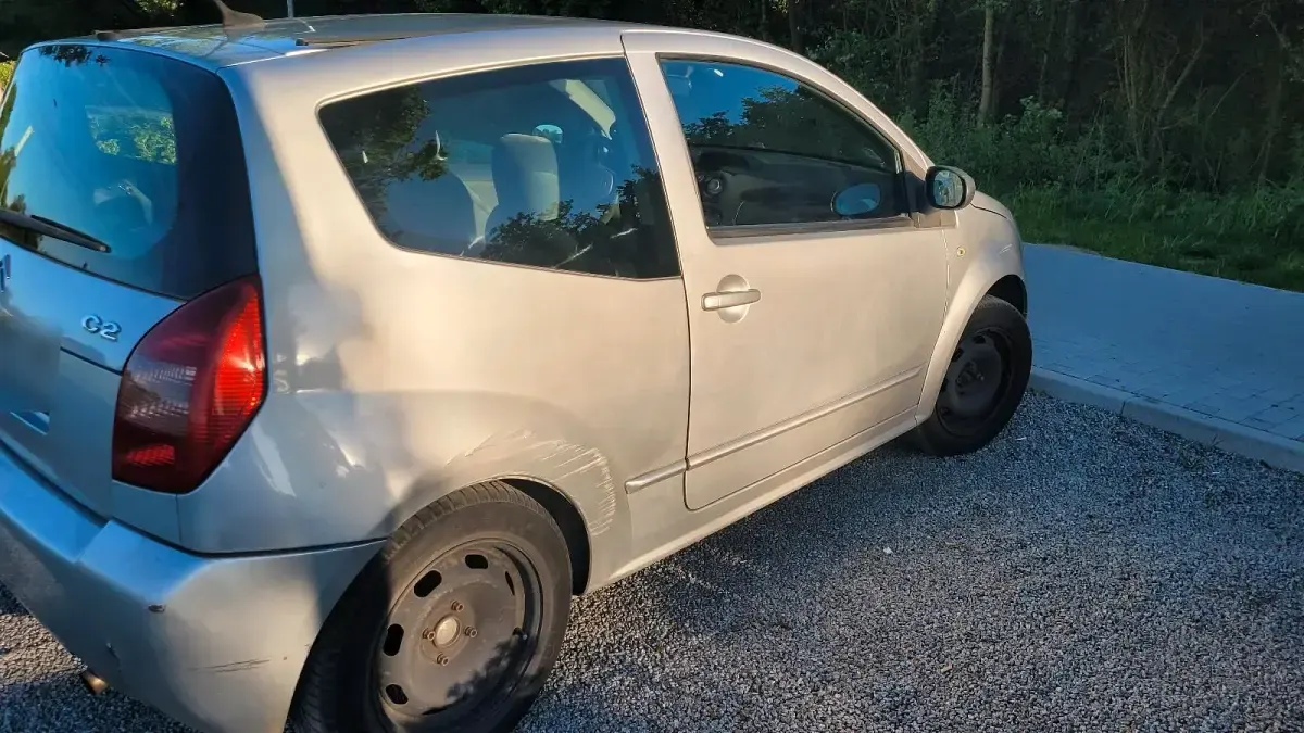 Gebraucht Citroën C2 65 PS (47 kW) 2005 Silber Kleinwagen