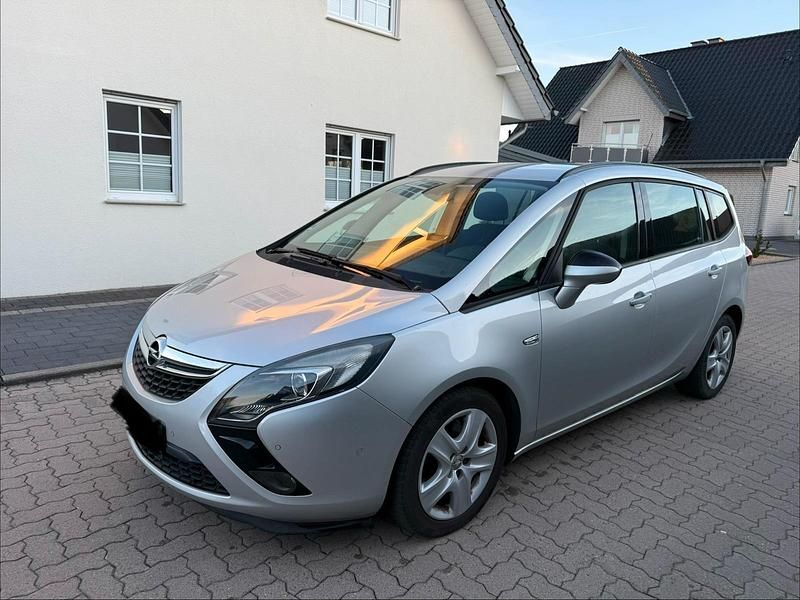 Gebraucht Opel Zafira 140 PS (102 kW) 2011 Grau Van / Kleinbus