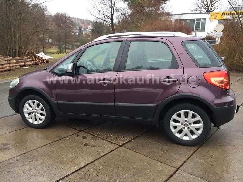 Gebraucht Suzuki SX4 120 PS (88 kW) 2012 Violet Limousine