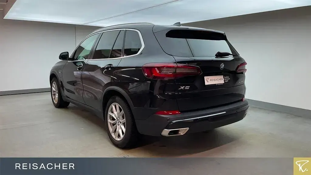 Second-hand BMW X5 Efficient Dynamics 286 CP (210 kW) 2021 Negru SUV