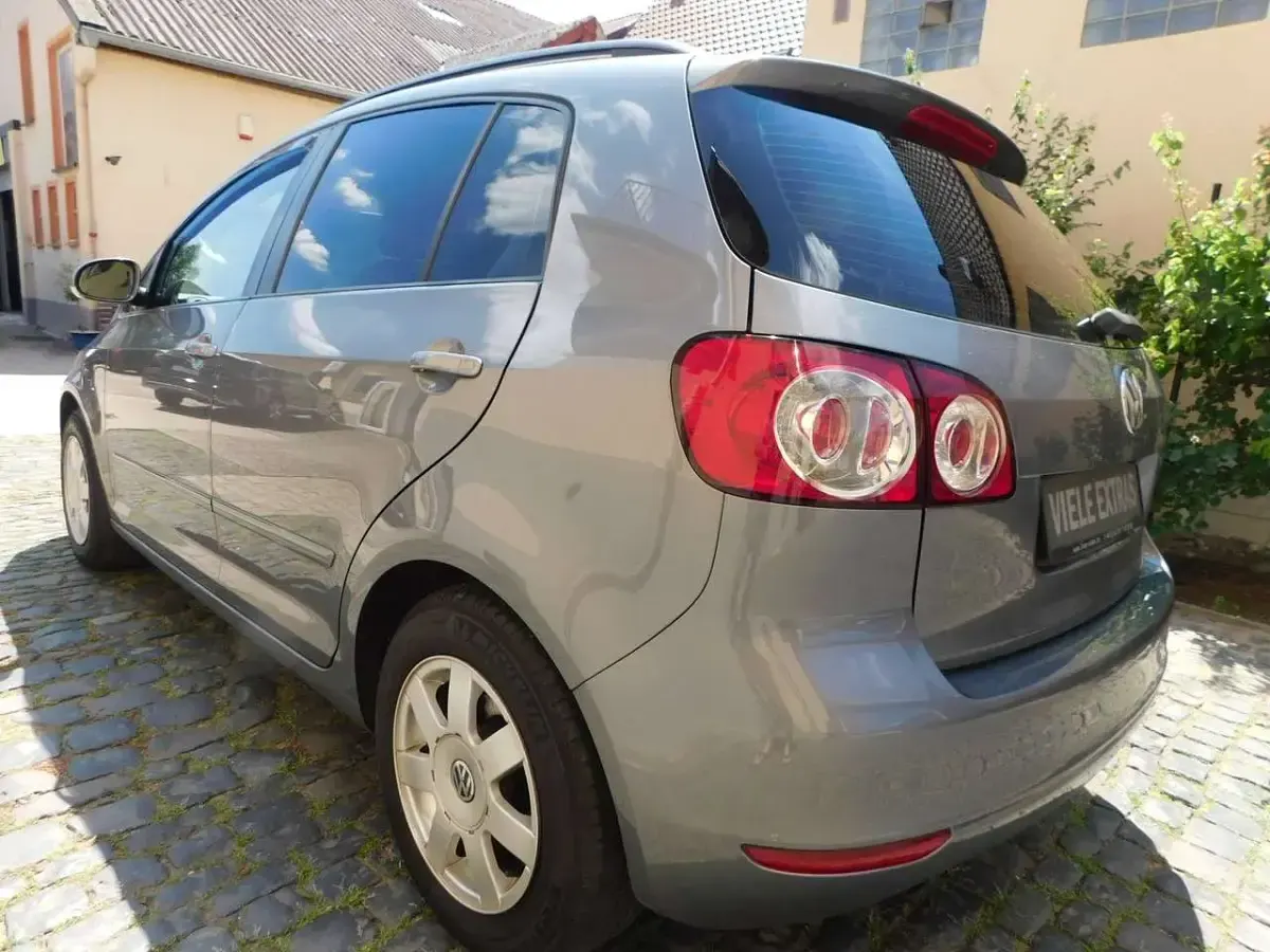 Gebraucht VW Golf VII Trendline 105 PS (77 kW) 2013 Grau Limousine