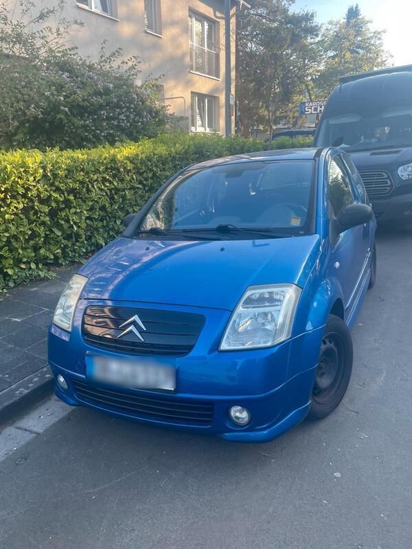 Blau Gebraucht 2004 Citroën C2 Kleinwagen | 550 € - Bild 1/4
