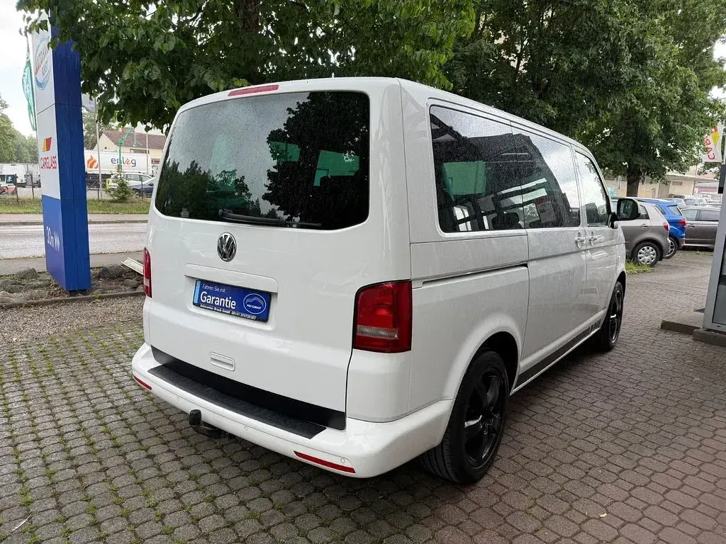 Gebraucht VW Multivan Comfortline 179 PS (131 kW) 2014 Weiß Van / Kleinbus