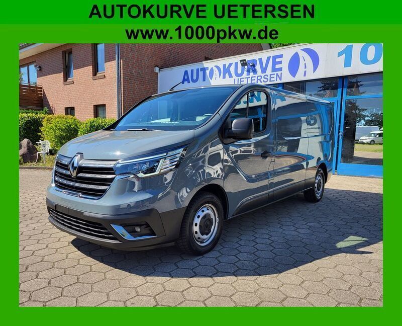 Grau Gebraucht 2023 Renault Trafic Van | 25.750 € (Guter Preis) - Bild 1/3