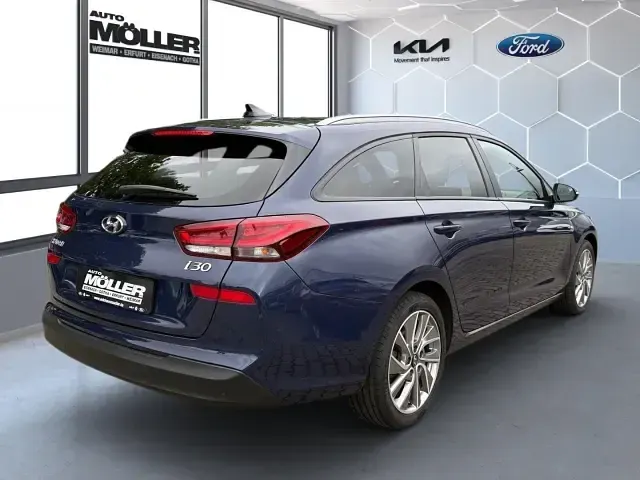 Gebraucht Hyundai i30 Passion Plus 140 PS (102 kW) 2018 Blau Kombi