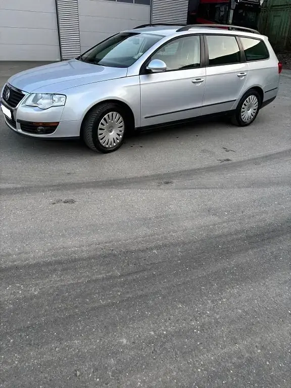 Używany VW Passat 140 KM (102 kW) 2010 Srebrny Kombi