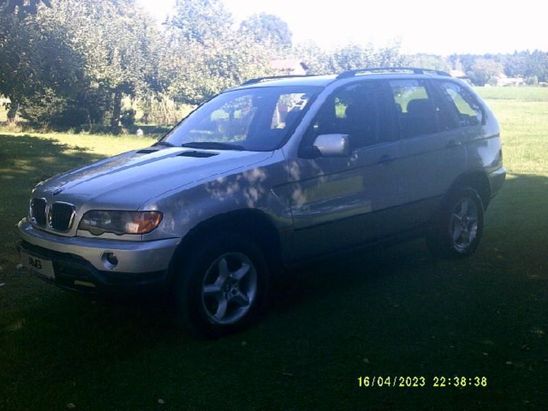 Silber Gebraucht 2003 BMW X5 SUV | 7.000 € (Etwas zu teuer) - Bild 1/4